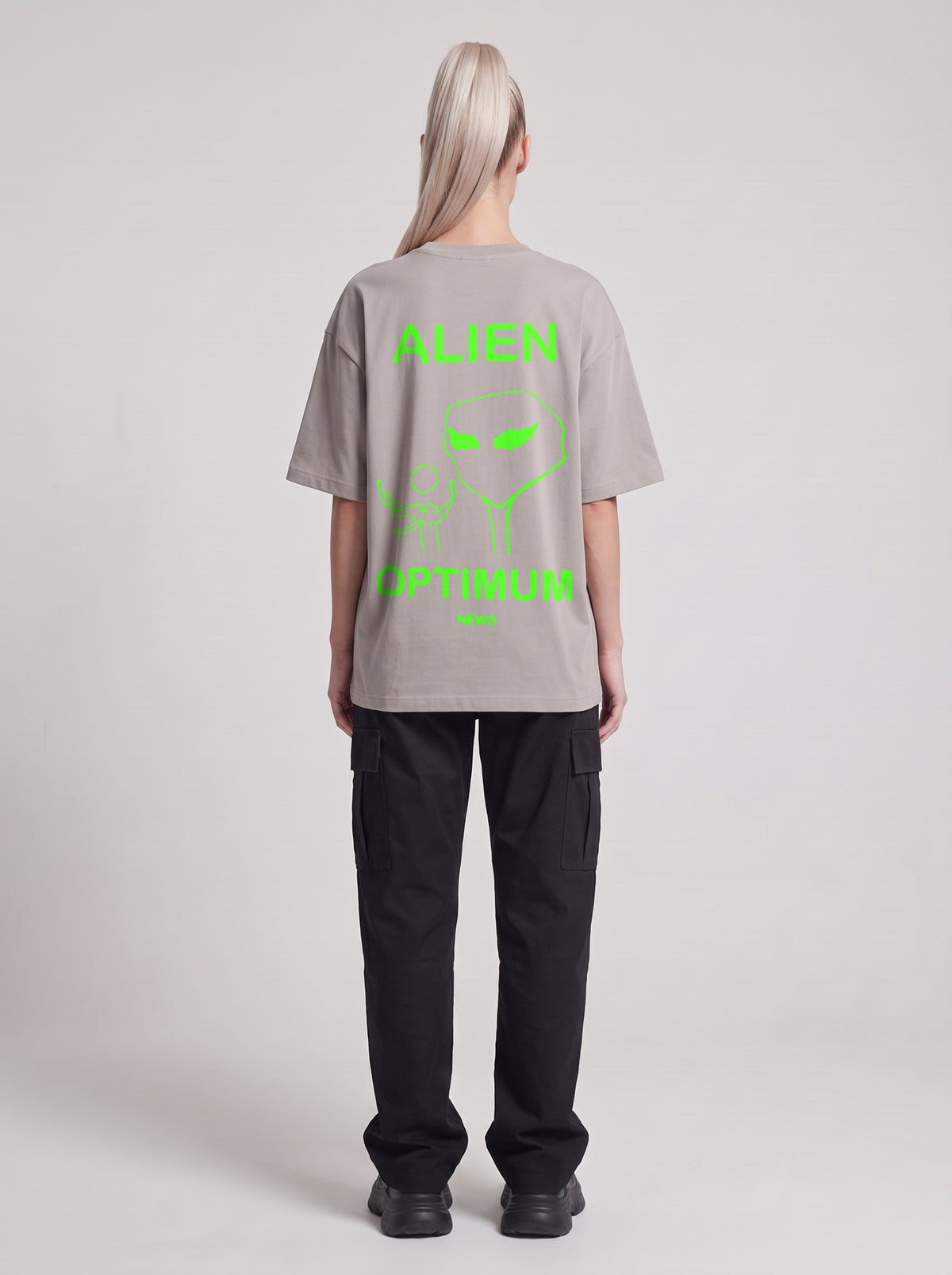 Alien Optimum Neon — Drop Shoulder T-Shirt in Light Gray, back, worn by female model