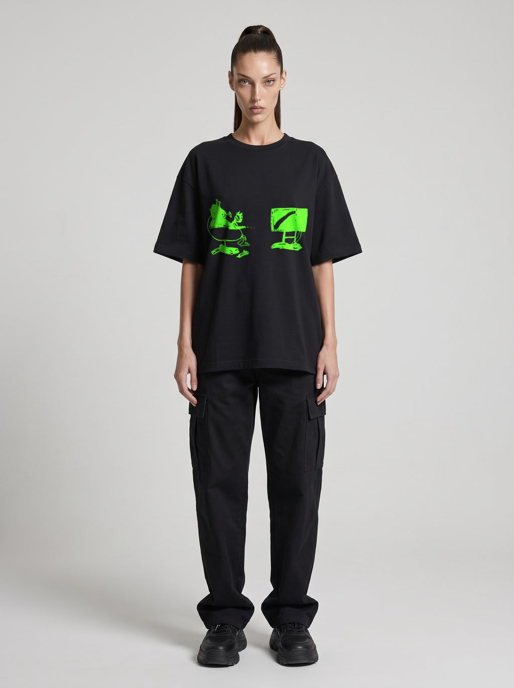 Mars TV Neon — Drop Shoulder T-Shirt in Black Beauty, front, worn by female model