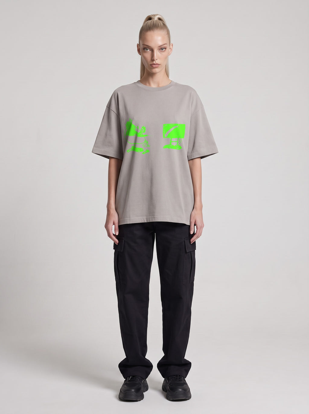 Mars TV Neon — Drop Shoulder T-Shirt in Light Gray, front, worn by female model
